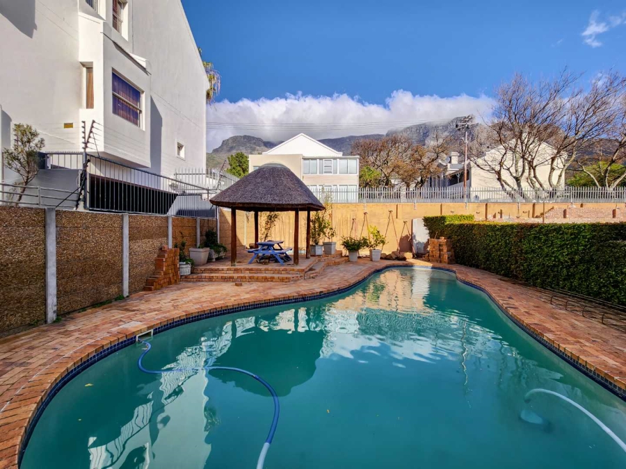 To Let 2 Bedroom Property for Rent in Oranjezicht Western Cape